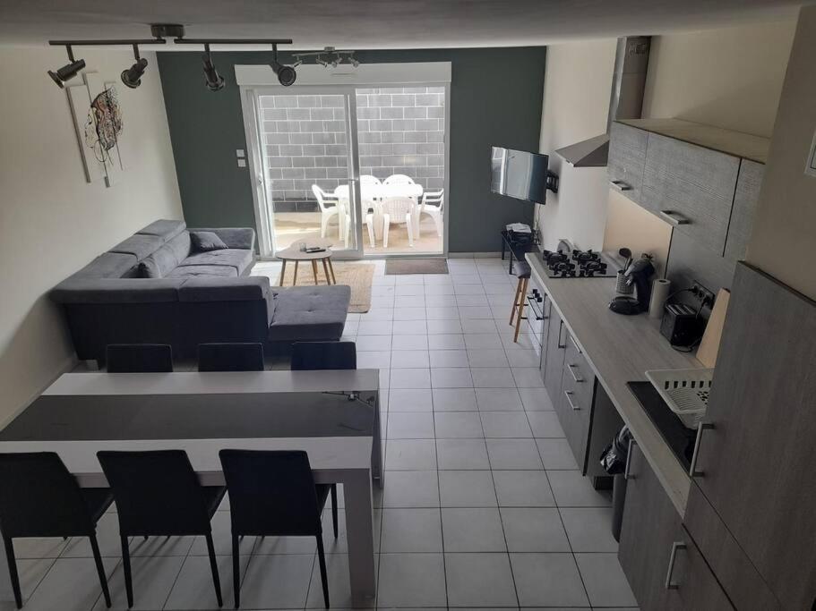 Maison De 100M2 Avec Terrasse Wardrecques Luaran gambar